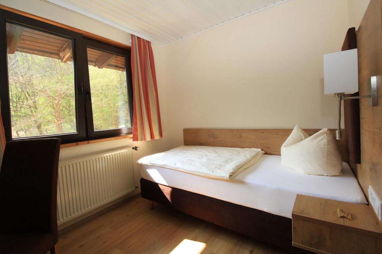 Waldhotel Albachmühle mit Albacher Stuben Wasserliesch Exterior foto